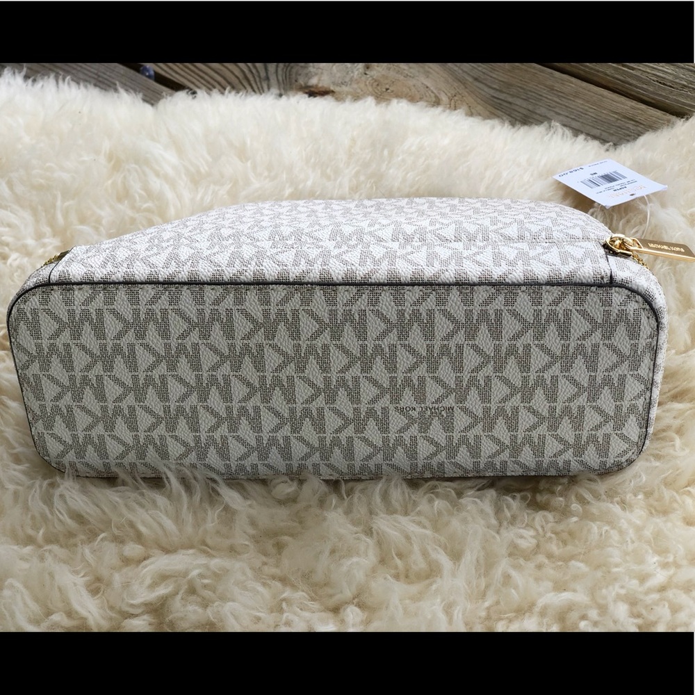 *Brand NEW* Aspen Travel Pouch - Picture 7 of 7